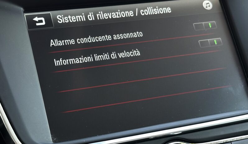 Opel Crossland 83cv Elegance pieno