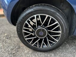 Lancia Ypsilon Platino Hybrid pieno