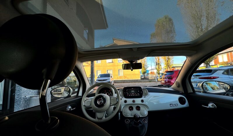Fiat 500 Hybrid Dolcevita pieno
