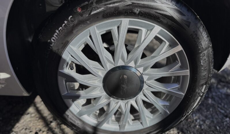 Fiat 500 Hybrid Dolcevita pieno