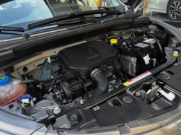 Lancia Ypsilon Hybrid Silver pieno