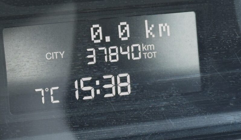 Lancia Ypsilon Hybrid Silver pieno