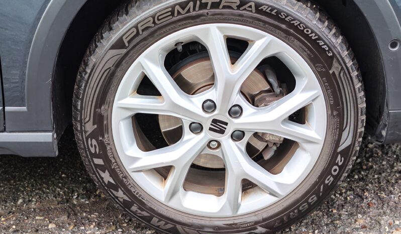 SEAT Arona 95cv FR pieno
