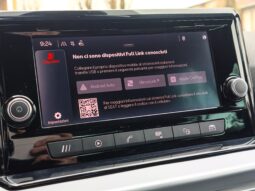 SEAT Arona 95cv FR pieno