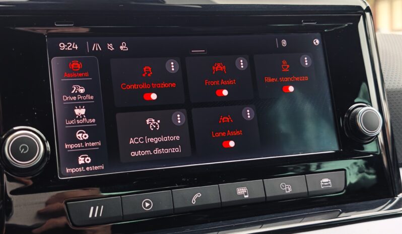 SEAT Arona 95cv FR pieno