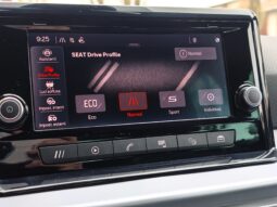 SEAT Arona 95cv FR pieno