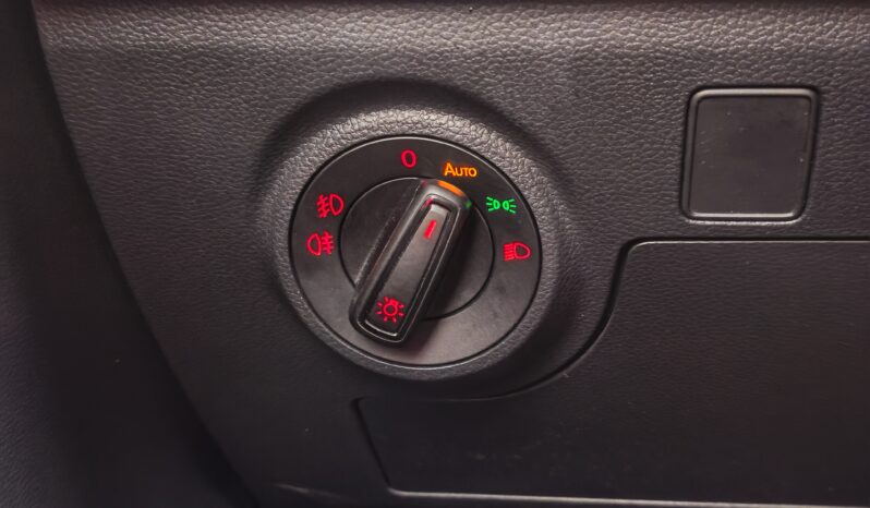 SEAT Arona 95cv FR pieno