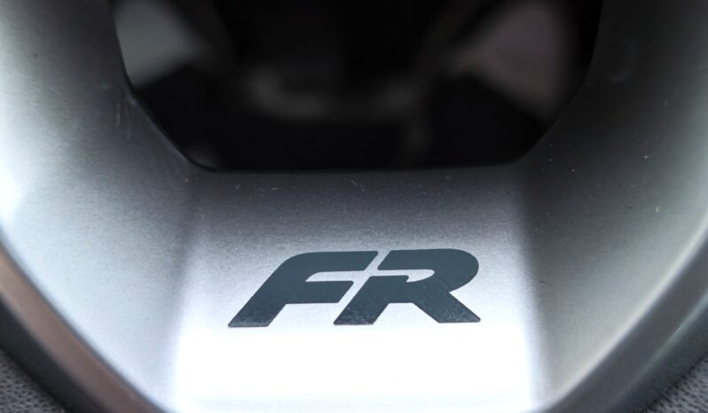 SEAT Arona 95cv FR pieno