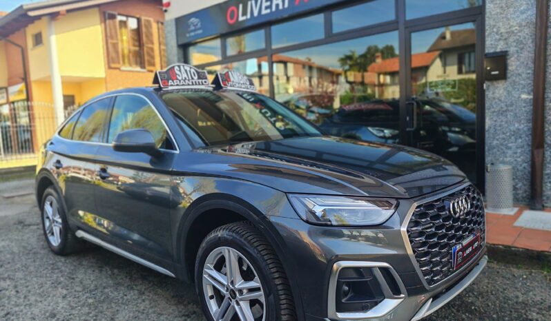 Audi Q5 Sportback 40 meh S-Line QUATTRO pieno