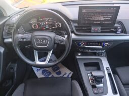Audi Q5 Sportback 40 meh S-Line QUATTRO pieno
