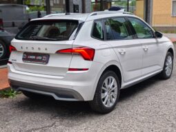 Skoda Kamiq 110cv DSG Style pieno
