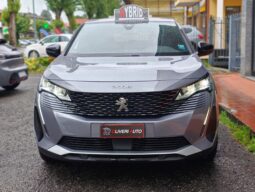 Peugeot 3008 Hybrid4 Plug-in 300cv pieno