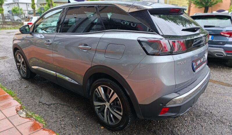 Peugeot 3008 Hybrid4 Plug-in 300cv pieno