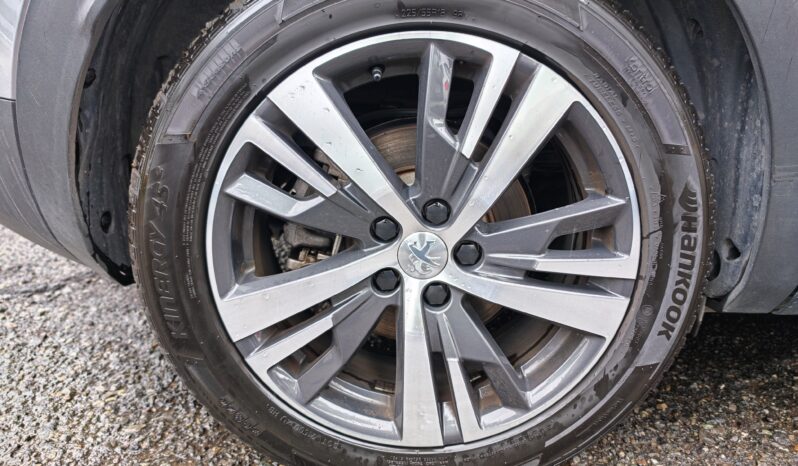 Peugeot 3008 Hybrid4 Plug-in 300cv pieno