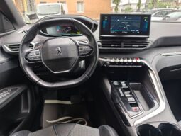 Peugeot 3008 Hybrid4 Plug-in 300cv pieno