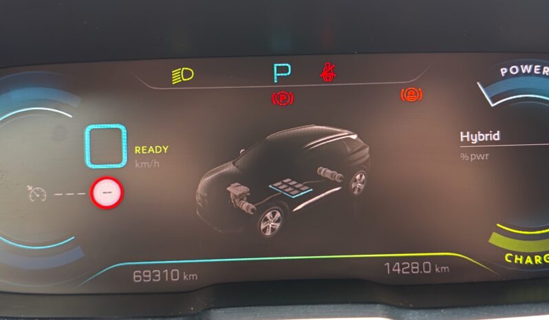 Peugeot 3008 Hybrid4 Plug-in 300cv pieno