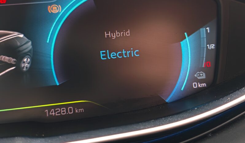 Peugeot 3008 Hybrid4 Plug-in 300cv pieno