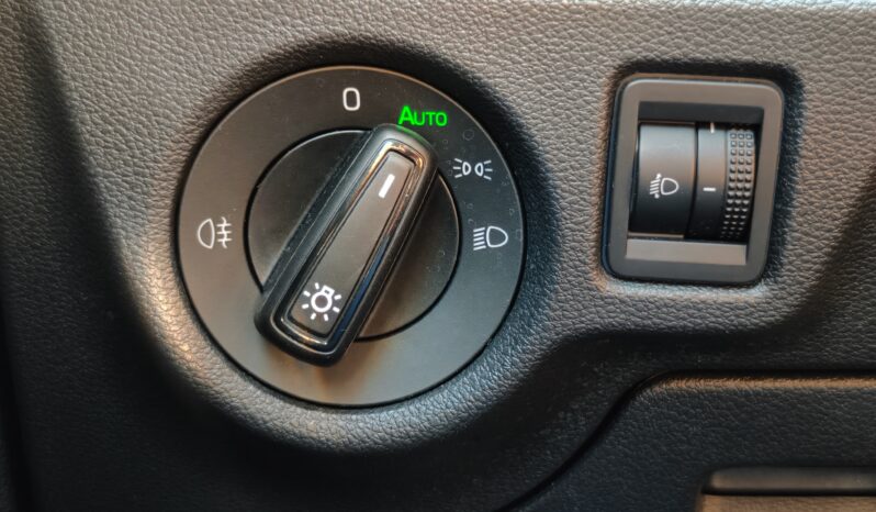 Skoda Kamiq 95cv Ambition pieno
