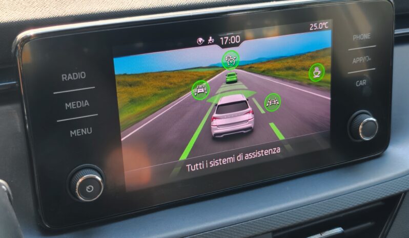 Skoda Kamiq 95cv Ambition pieno